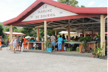 Marché de Bourail 